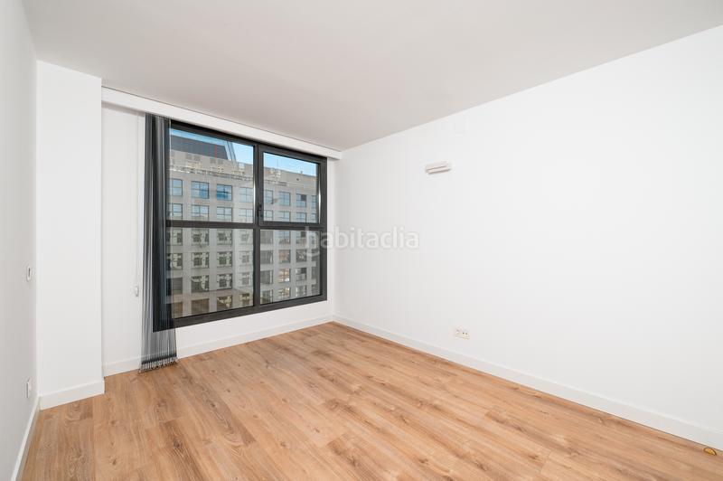 Foto 1ab06da0-7d3a-4894-8829-44e135c6a0b6. Alquiler piso en san benito 380 en Almenara-Ventilla Madrid