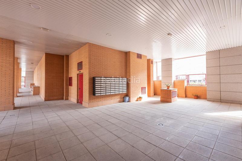 Foto b9fd2a6c-2cac-4c7b-b76b-17eb3d7013dd. Alquiler piso en ensanche de vallecas 67 en Ensanche de Vallecas-La Gavia Madrid