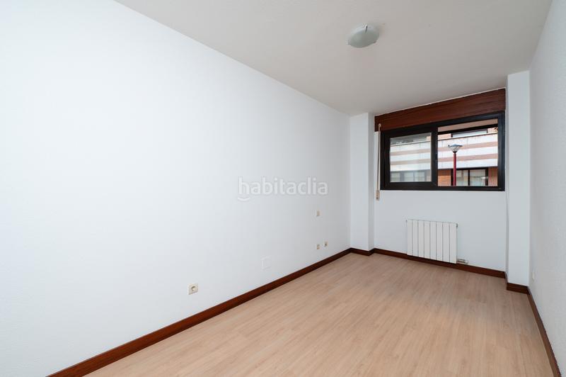 Foto 76169df1-b37b-4c89-8dac-98cc2ebed0dc. Piso en mieses 34 en Girón Valladolid