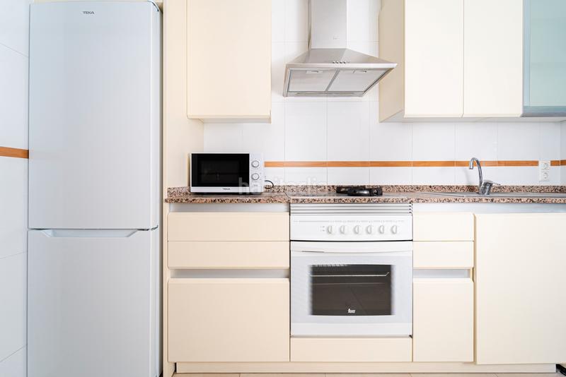 Foto db6f1796-60f2-4c50-81a6-15ae127357c5. Location appartement dans angelina ceballos 1 dans Paus - Polígono San Blas Alicante