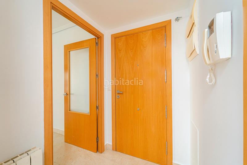 Foto 58ddaae9-ea46-4c1a-b683-9eb8e076c7fd. Alquiler piso en angelina ceballos 1 en Paus - Polígono San Blas Alicante