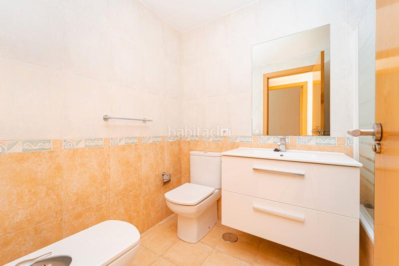 Foto ffdad166-082d-4049-9d84-9212a179dbe9. Alquiler piso en angelina ceballos 1 en Paus - Polígono San Blas Alicante