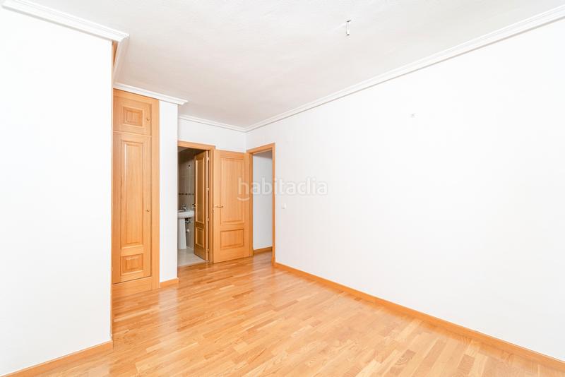 Foto 68f536de-f1f3-48ed-b400-d8c50c16e372. Affitto appartamento in sorolla 7 in El Quiñón Seseña