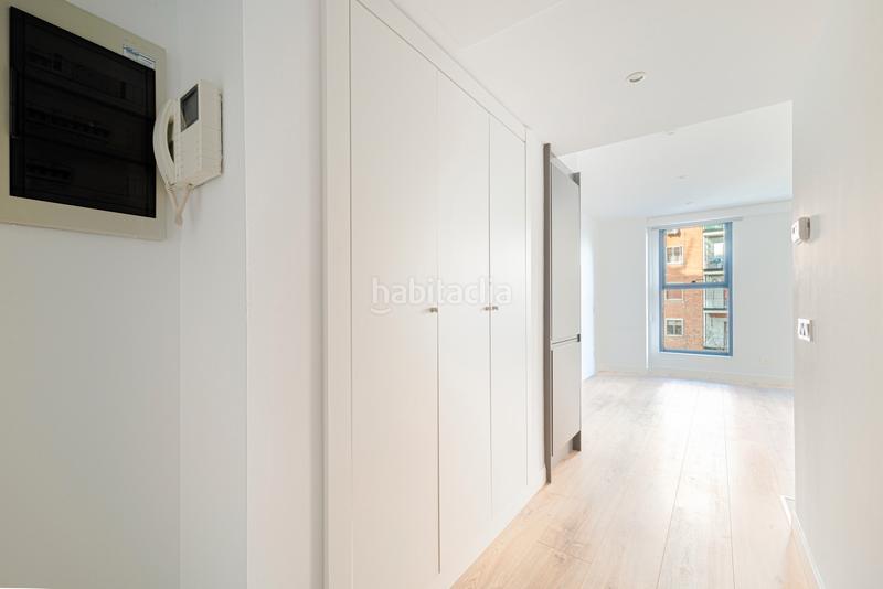 Foto 07dec250-6134-4bda-b51e-c72e3f71e43b. Miete studiowohnung in san benito 193 in Almenara-Ventilla Madrid