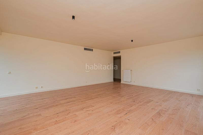 Foto 0dfa83ac-655b-4ef0-a76a-dc99718c96f6. Location appartement dans el algabeño 27 dans Conde Orgaz - Piovera Madrid