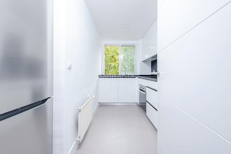 Foto 12988931-7a69-4cc4-b8eb-b183931fd543. Rent flat in Conde Orgaz - Piovera Madrid