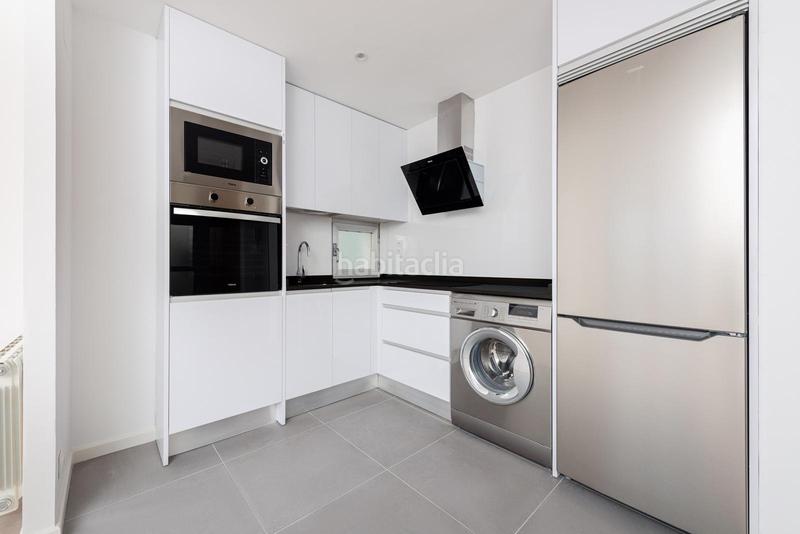 Foto 8dfcf5ea-078a-4ed0-8c64-7e3ccdb31d2b. Alquiler piso en la rioja 49 en Villanueva de la Cañada Villanueva de la Cañada