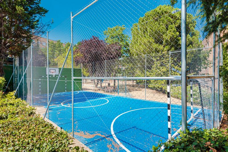 Foto 3449c852-6d2b-4c79-87db-6187a42855bf. Location appartement dans de papa negro 20 dans Conde Orgaz - Piovera Madrid