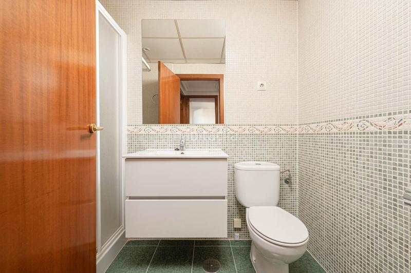 Foto 63b02584-7b19-415b-8855-f249f032a4f4. Pis a san juan de ortega 52 a Las Tablas Madrid