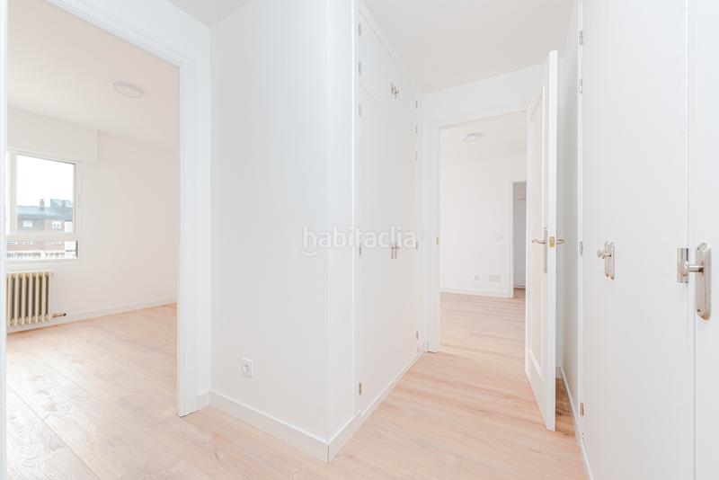 Foto 5a61403f-2c90-4f0d-ac9c-300ac88d4c07. Flat in torrente ballester 1 in Covaresa Valladolid