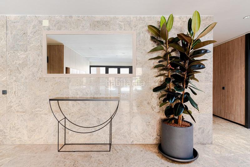 Foto 1c07c433-1bf6-48e2-90b9-a75207435344. Alquiler estudio en diego ayllon 8 en San Juan Bautista Madrid