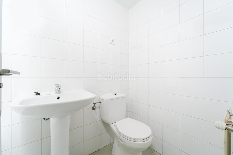 Foto cfe45160-f47b-4089-845c-00c6599e3e58. Miete etagenwohnung in salvador allende 16 in PAU de Carabanchel Madrid