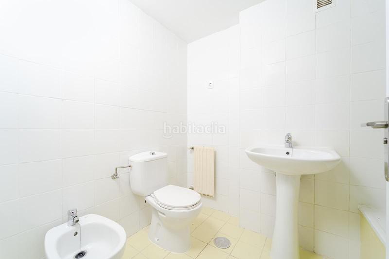 Foto ddaecb54-7b3b-4a11-aebe-a9c73ae94ef2. Miete etagenwohnung in salvador allende 16 in PAU de Carabanchel Madrid