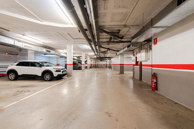 Foto 2e8555aa-0702-408e-8a96-18ca96c2e8b2. Pis a borrell 46 a El Coll Sant Cugat del Vallès