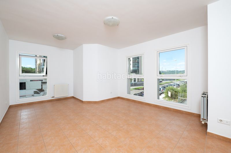 Foto a2ce5fa0-d97c-4e08-8ab4-989cf1d4ff40. Etagenwohnung in chano piñeiro 1 in Barrocanes Ourense