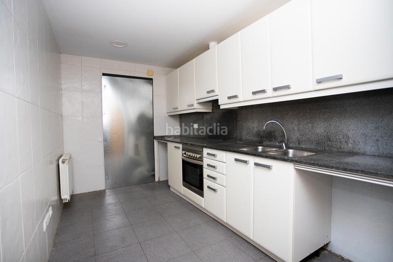 Foto 1bb253c0-3d46-432e-97ff-d39b3883b815. Etagenwohnung in onze de setembre 74 in Mariola Lleida