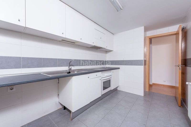 Foto 949c4247-cd61-4b16-98f6-16c2f5199473. Pis a Las Tablas Madrid