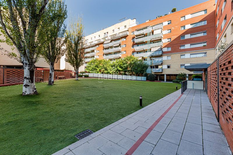 Foto eeb8e90a-69e2-4a70-8201-1a72000fe960. Piso en Bon Pastor Barcelona