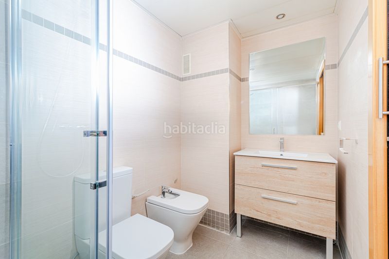 Foto d380cd68-5d29-4c75-ad8c-d70791911a9d. Piso en Sant Pau Valencia