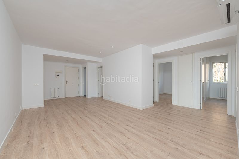 Foto e6a0bd8c-405c-4f45-b421-4d831be13a6f. Pis a San Pascual Madrid