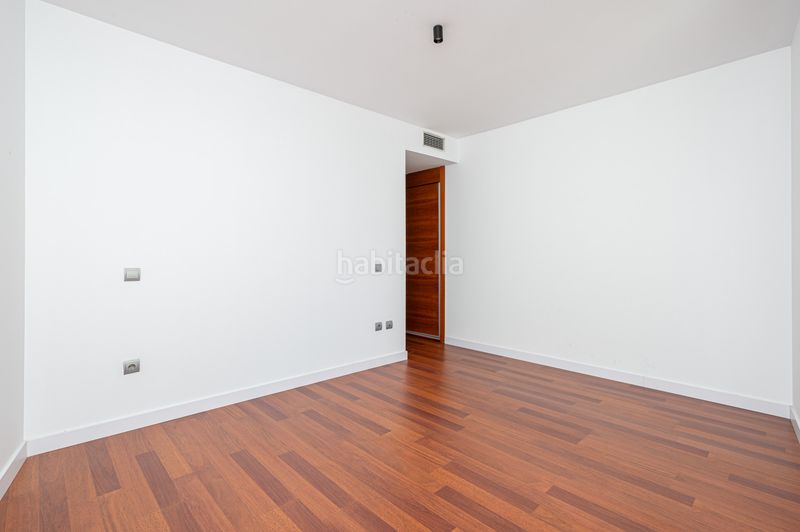 Foto e9dea5eb-44a5-4a97-bdba-66f627036829. Flat in Centro Móstoles
