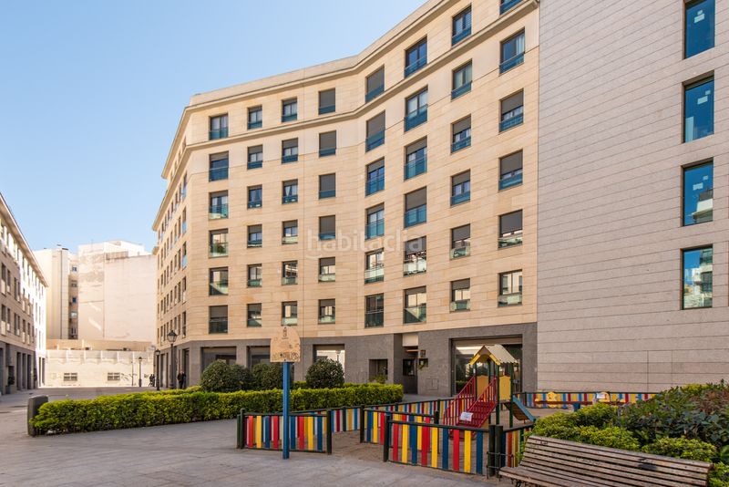 Foto bd6b9670-30c1-4058-baf1-e2c005602a73. Piso en tomás lópez 12 en Goya Madrid