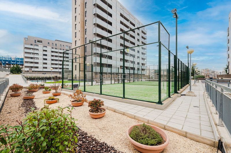 Foto 9d9a28c1-bfff-4cd1-8a64-5a26bf156a9b. Pis a madrid 7 a Estación-Centro Tres Cantos