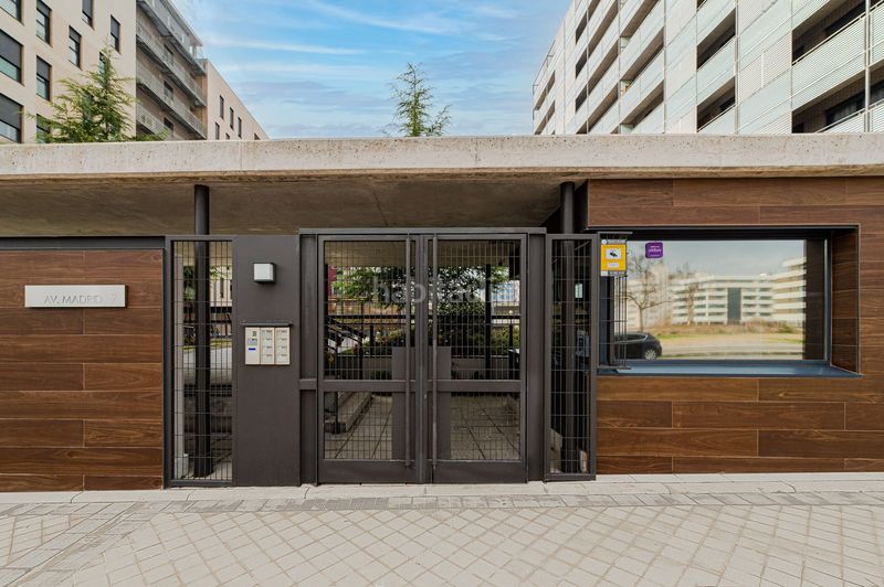 Foto c74b9a18-52fb-4961-8677-2d948d127321. Pis a madrid 7 a Estación-Centro Tres Cantos