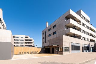 Rent Flat  Joan miro 7