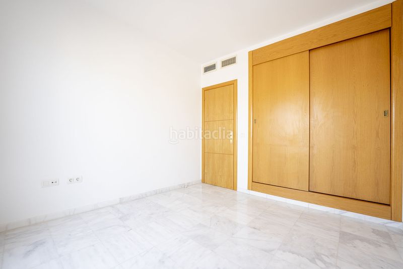 Foto 1c23e3ad-d0d1-4321-9c48-3f6fc287ee63. Pis a El Consul - Ciudad Universitaria - El Romeral Málaga