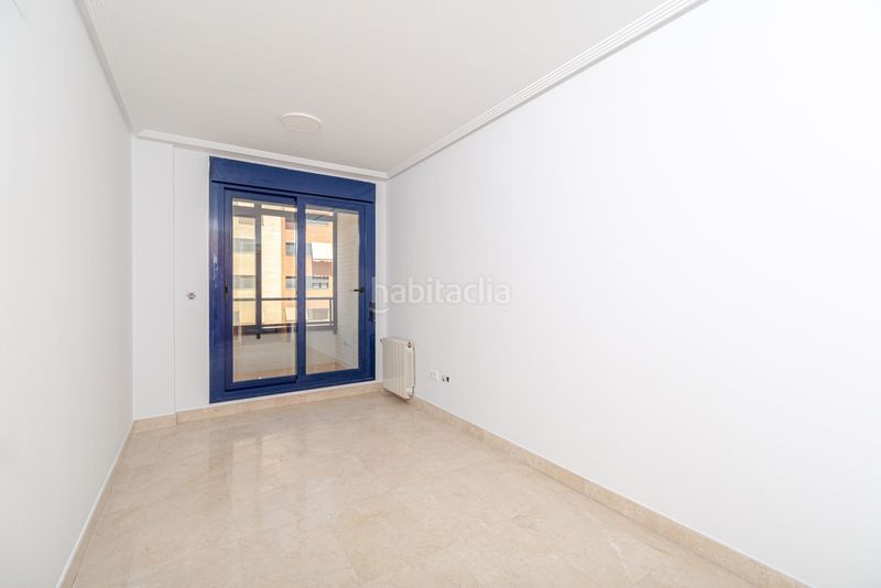 Foto c1543e73-d10a-4c36-bd59-4b5681ca1d0f. Pis a Paus - Polígono San Blas Alicante