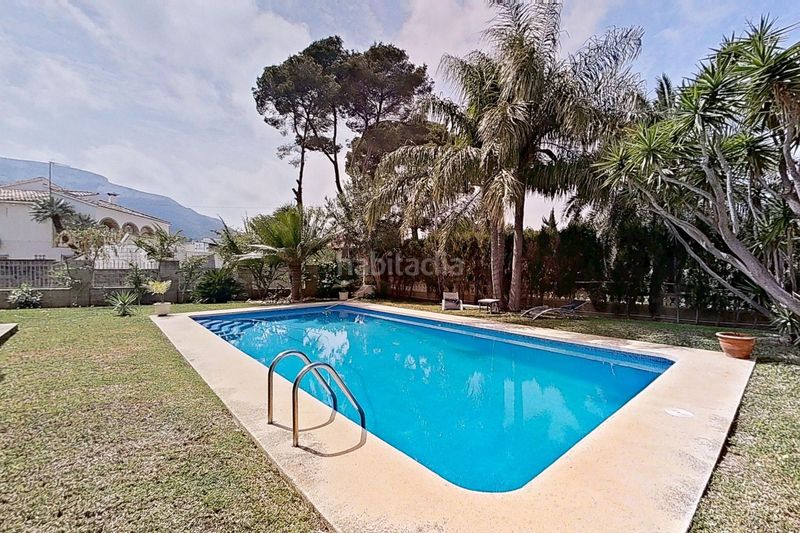 Foto bfa23b8f-e600-4e93-bf59-5c79327b74d2. Casa amb calefacció piscina a El Montgó Dénia
