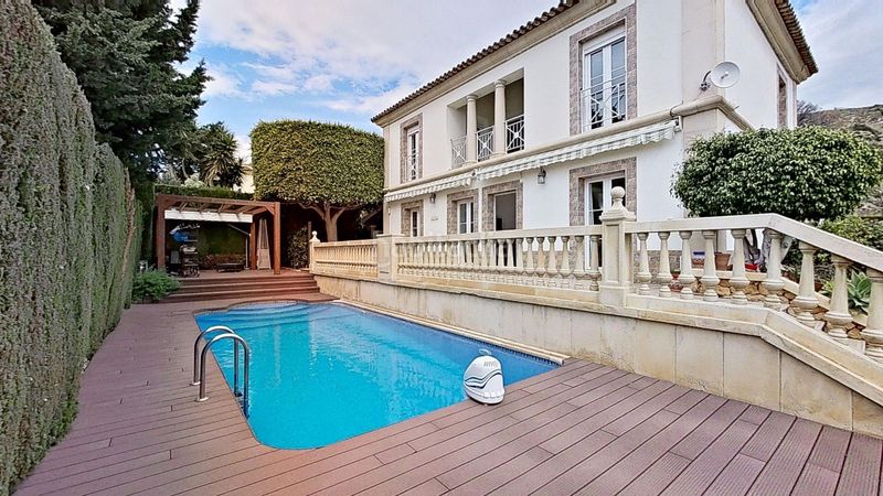 Foto 103356f6-6e54-4f42-9d55-f34378c04a1f. Casa amb calefacció aparcament piscina a Golf Bahía Finestrat