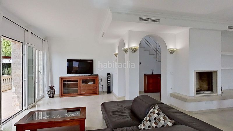 Foto 507022ac-eb58-4baa-81a6-d26ac3f1a4ac. Casa amb calefacció aparcament piscina a Golf Bahía Finestrat