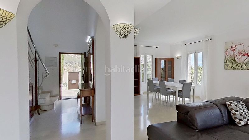 Foto 5a53ce77-fff0-42ef-ac9c-12f25bb593bd. Casa amb calefacció aparcament piscina a Golf Bahía Finestrat