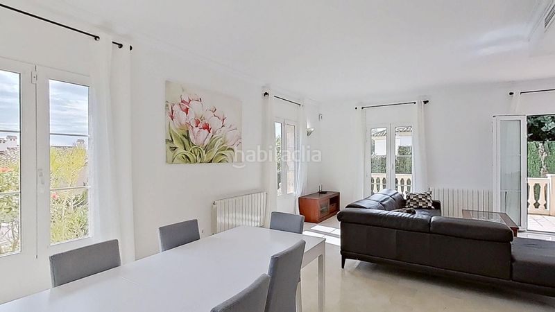 Foto b50891fa-1b5e-40c2-a497-45e96121334b. Casa amb calefacció aparcament piscina a Golf Bahía Finestrat