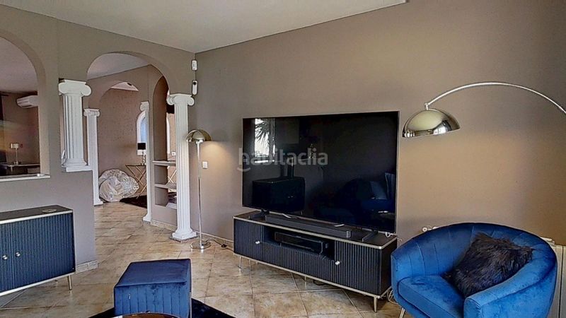 Foto 102422a8-79b2-4253-aeda-0ae23b660738. Casa adossada amb calefacció a Coloma Nucia (la)