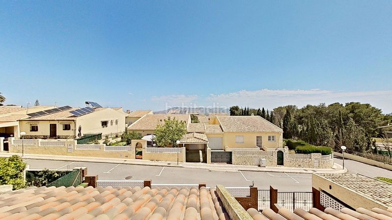 Foto f1329255-8451-4ca2-becc-98c1a047b5ca. Casa adossada amb calefacció a Coloma Nucia (la)