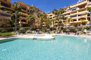 Apartament a San Pedro de Alcántara Pueblo