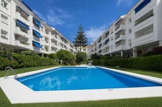 Apartament a San Pedro de Alcántara Pueblo