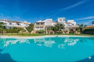 Semi detached house in Parque Central