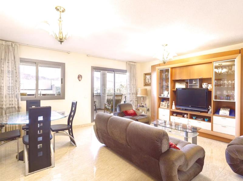 Foto f2fa8368-7eb3-4e67-b7d8-54bc31c3cb07. Apartamento en Centro ciudad Fuengirola