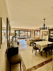 Apartament a San Pedro de Alcántara Pueblo