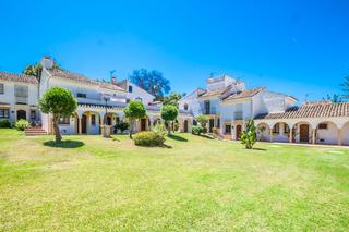Casa adossada a Casco Antiguo