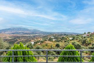 Semi detached house in Casco Antiguo