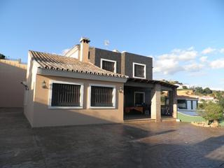 Casa a Parque Central