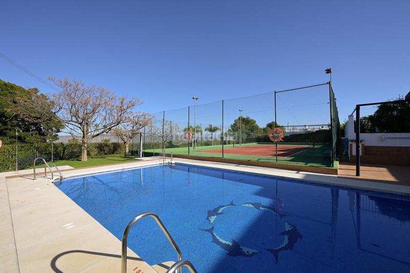 Foto c61a40dc-01cd-4161-b134-e4bf26c69e4f. Maison dans Centro Alhaurín el Grande