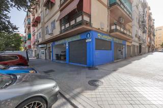 Local Comercial a camino de la zubia