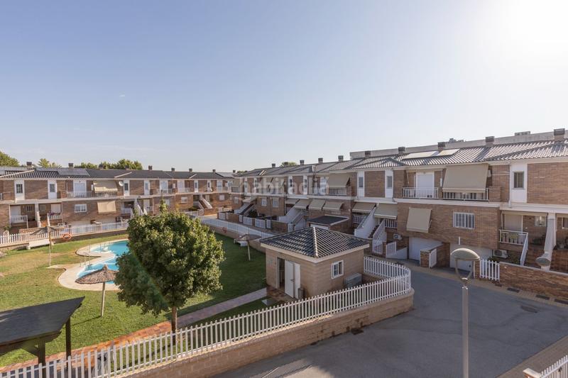 Foto 184ba57e-d8ea-4194-9602-55ecb0dfe14e. Casa adossada amb calefacció piscina a Belicena Vegas del Genil