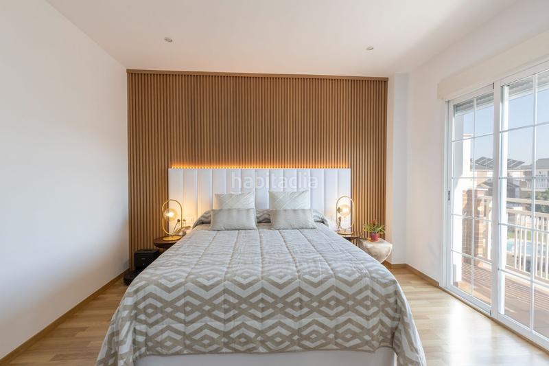 Foto 46d3acdd-7360-45d5-9bff-738b63adc2c5. Reihenhaus mit heizung pool in Belicena Vegas del Genil